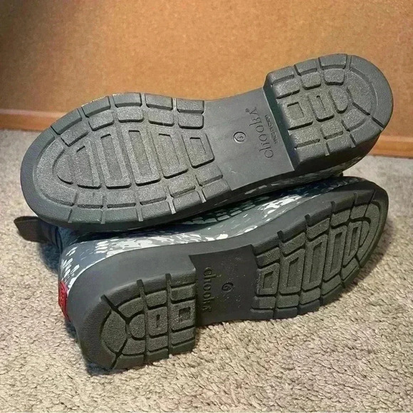 Chooka Women's Snake Print Eastlake Rain Boots Size 6 Gray Booties - Picture 6 of 9